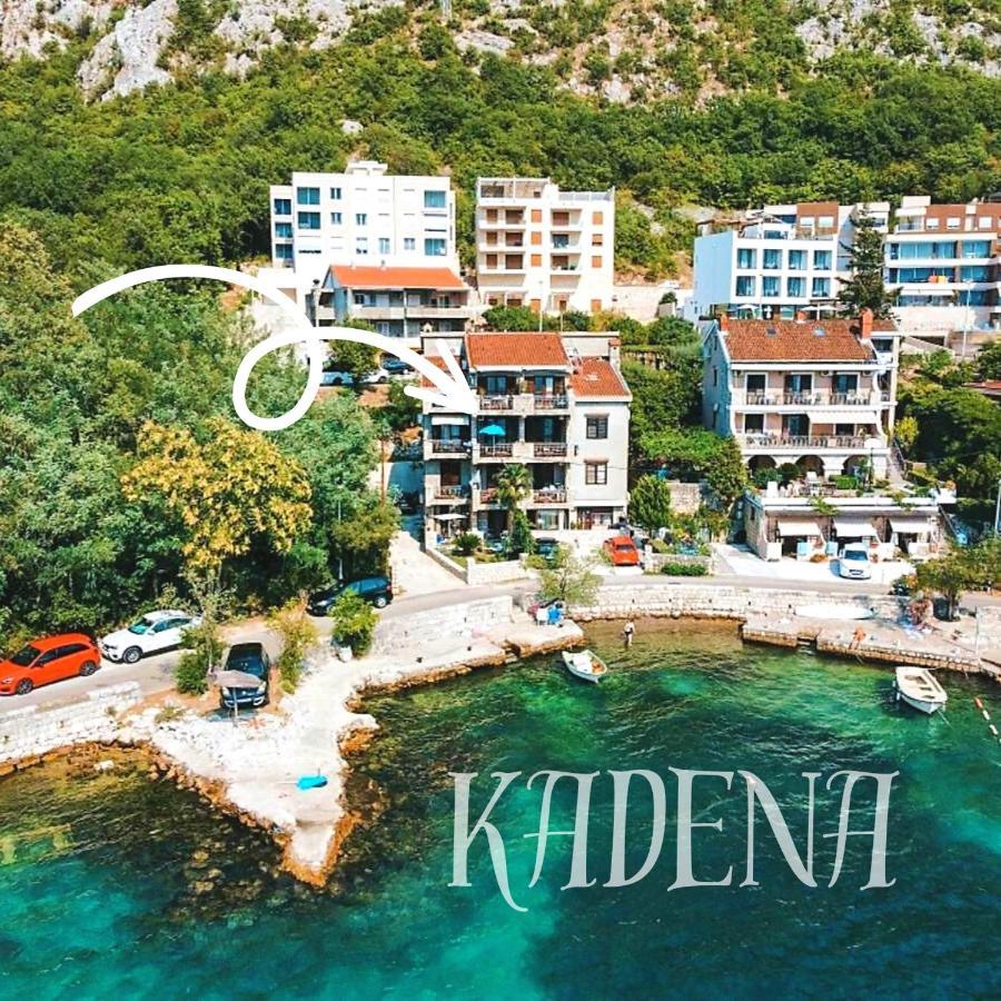 Kadena Apartments โกตอร์ ภายนอก รูปภาพ