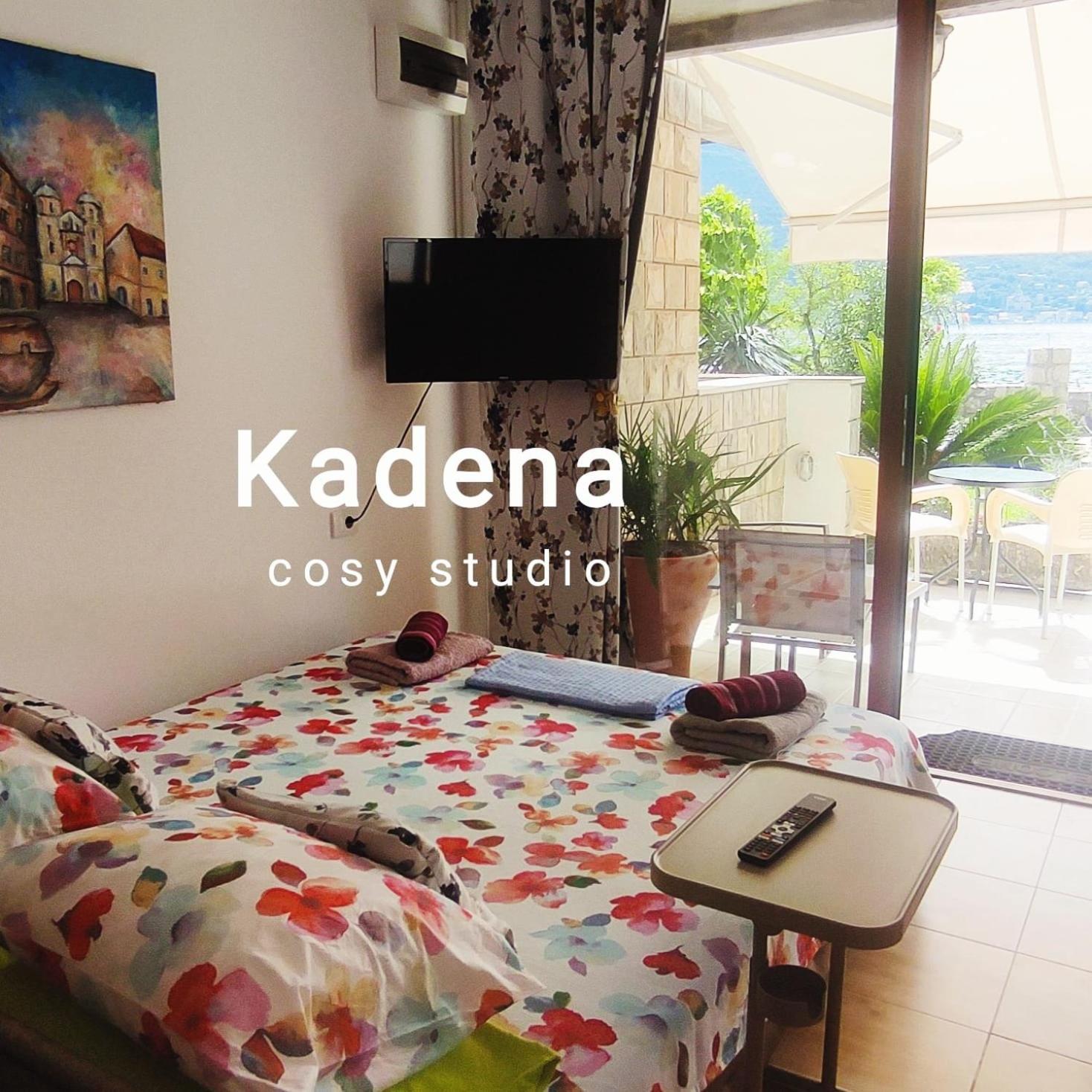 Kadena Apartments โกตอร์ ภายนอก รูปภาพ
